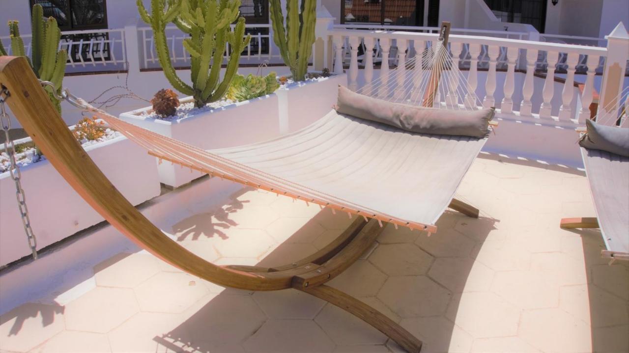 Greatly Located Apartment With Heated Pool, Los Cristianos 로스크리스티아노스 외부 사진