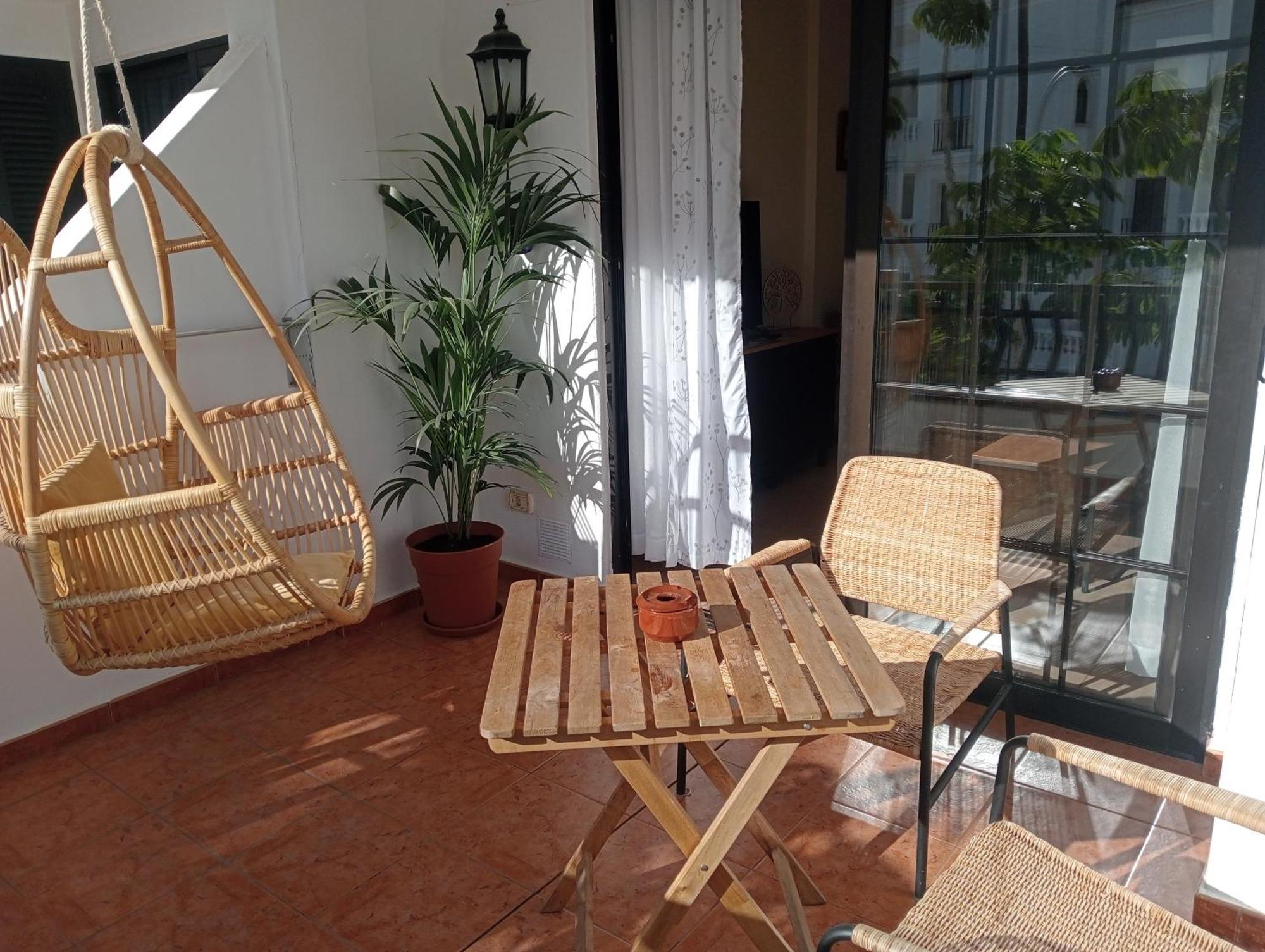 Greatly Located Apartment With Heated Pool, Los Cristianos 로스크리스티아노스 외부 사진