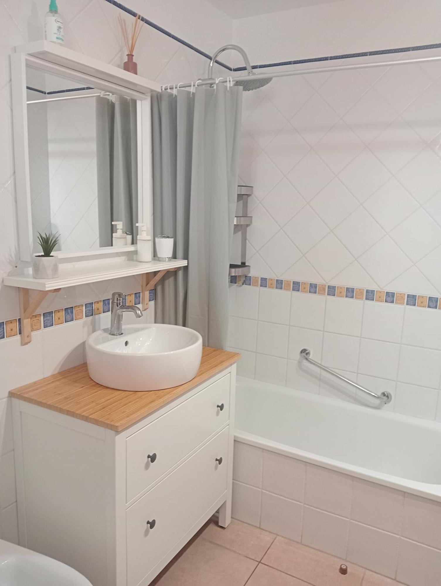 Greatly Located Apartment With Heated Pool, Los Cristianos 로스크리스티아노스 외부 사진